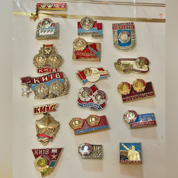 Ukrainian Other - Set Of 17 Ukrainian City Awards USSR LENIN Soviet Union  Kyiv communism